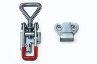 Toggle latch and D-ring